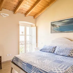 I Delfini Appartement